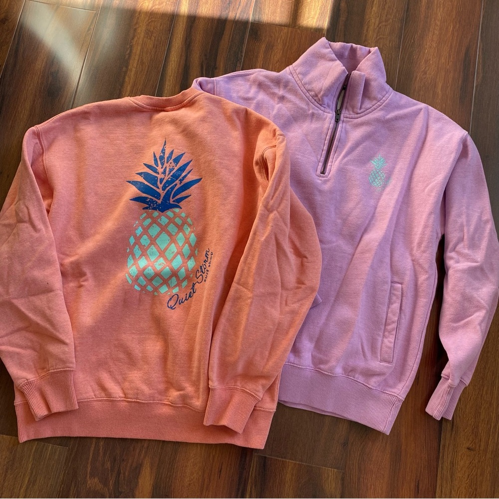 Quiet Storm Bundle Of 2 Sweatshirts Pineapples Size Medium